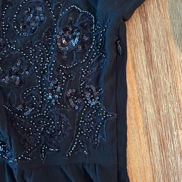 ANTHROPOLOGIE MAEVE HELENE SHEER SEQUIN PEPLUM TOP - Picture 4 of 9